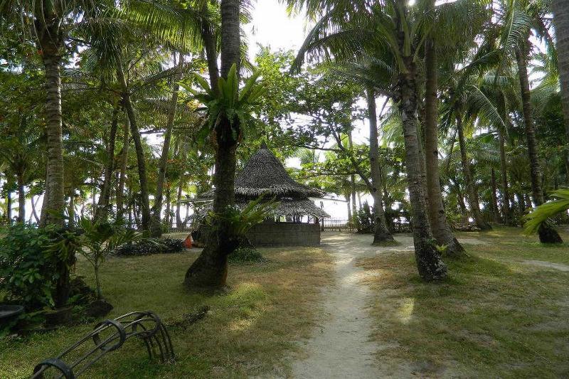 ホテルボラカイ ハッツ Boracay Island エクステリア 写真